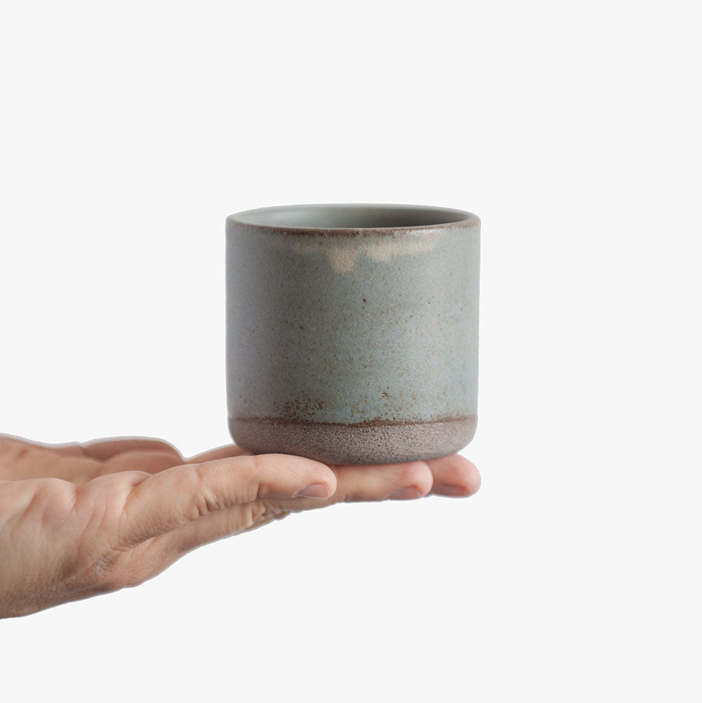 a set of 12 x 35oz bowls, 12 x 8"plates, 12 x 10.6"plates, 12 x 10oz cups