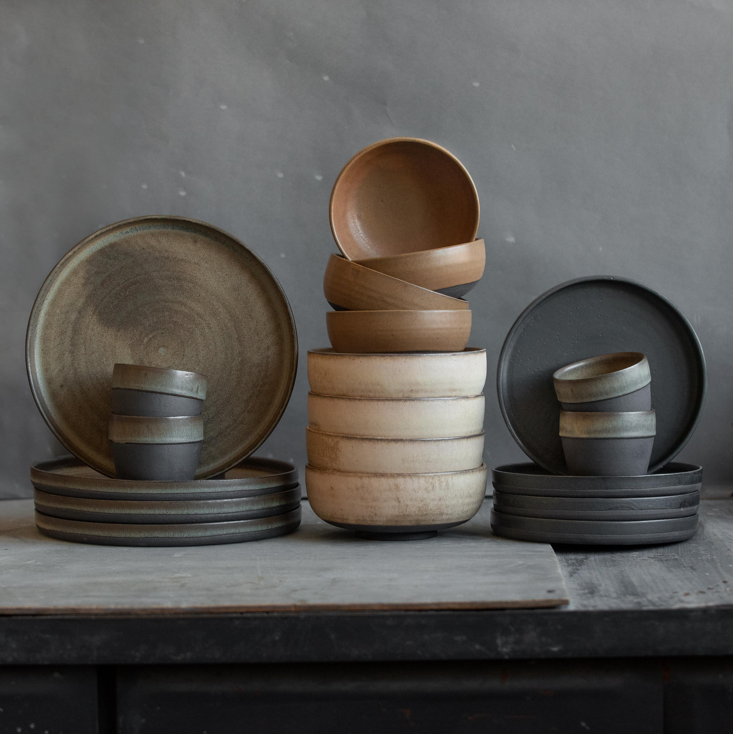the dinnerware set for 2 people with shipping and US import duties included