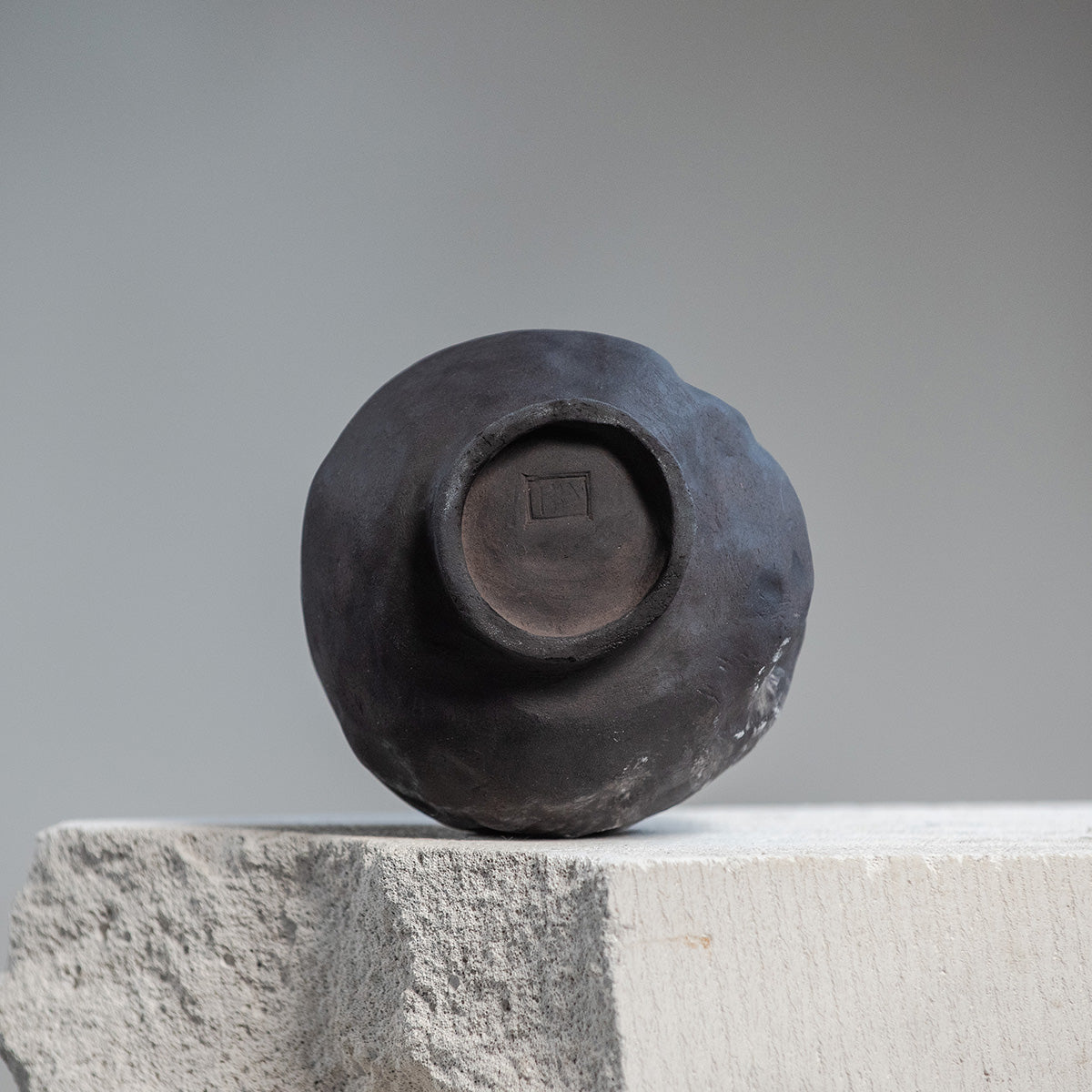 Ceramic Stoneware stone Tribal Vase, Wabi-Sabi Black Matte Vase, Minimal Vase, Handmade Ceramic Vase, Ceramic Vase for Flowers, Modern Ceramic Vase