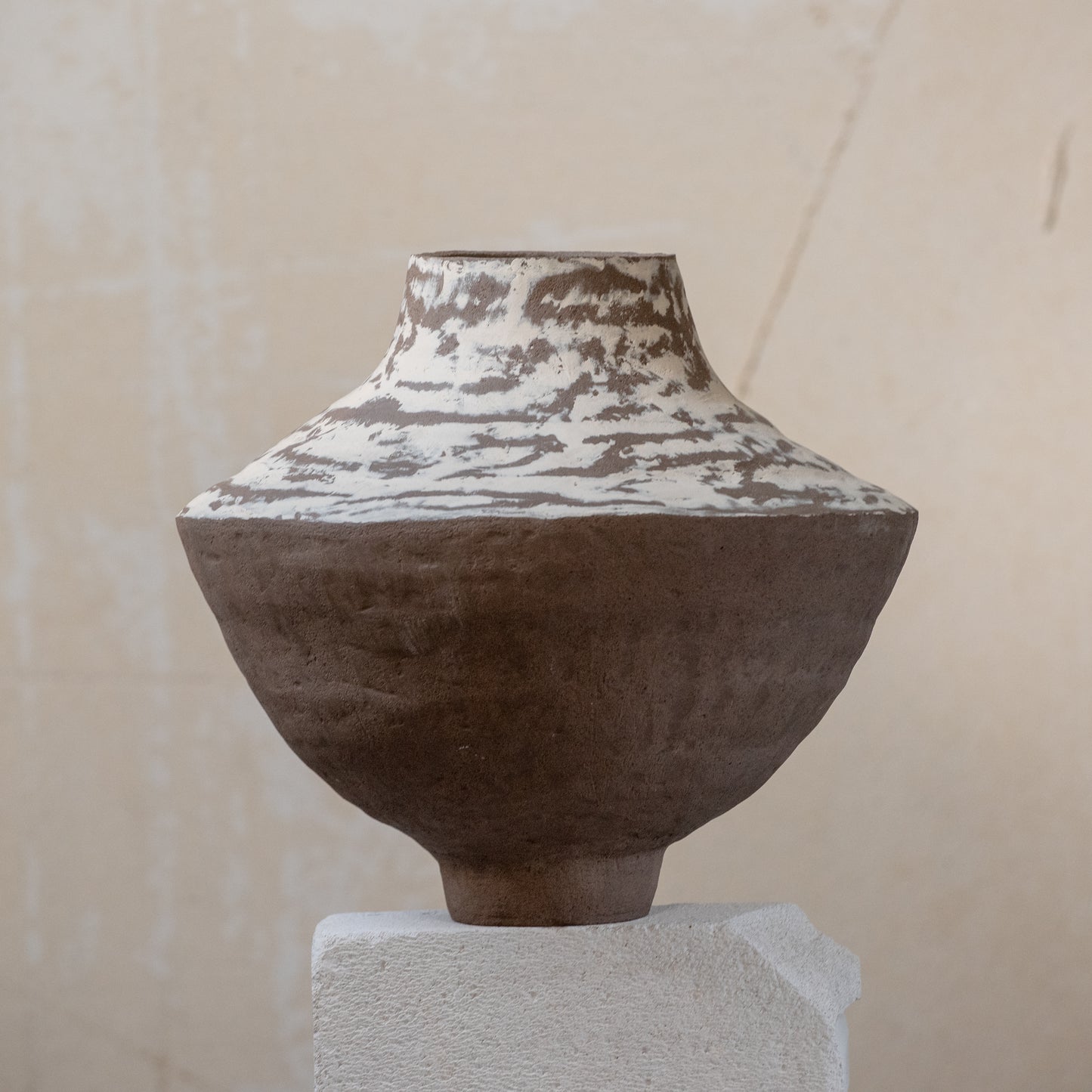 Big VASE in minimal style, textured, designed in warm colors for all interiors, hand-built ceramics, stoneware, waterproof, art collection