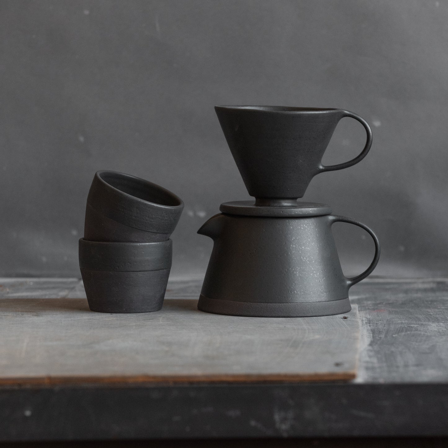 coffee brewing set in total black