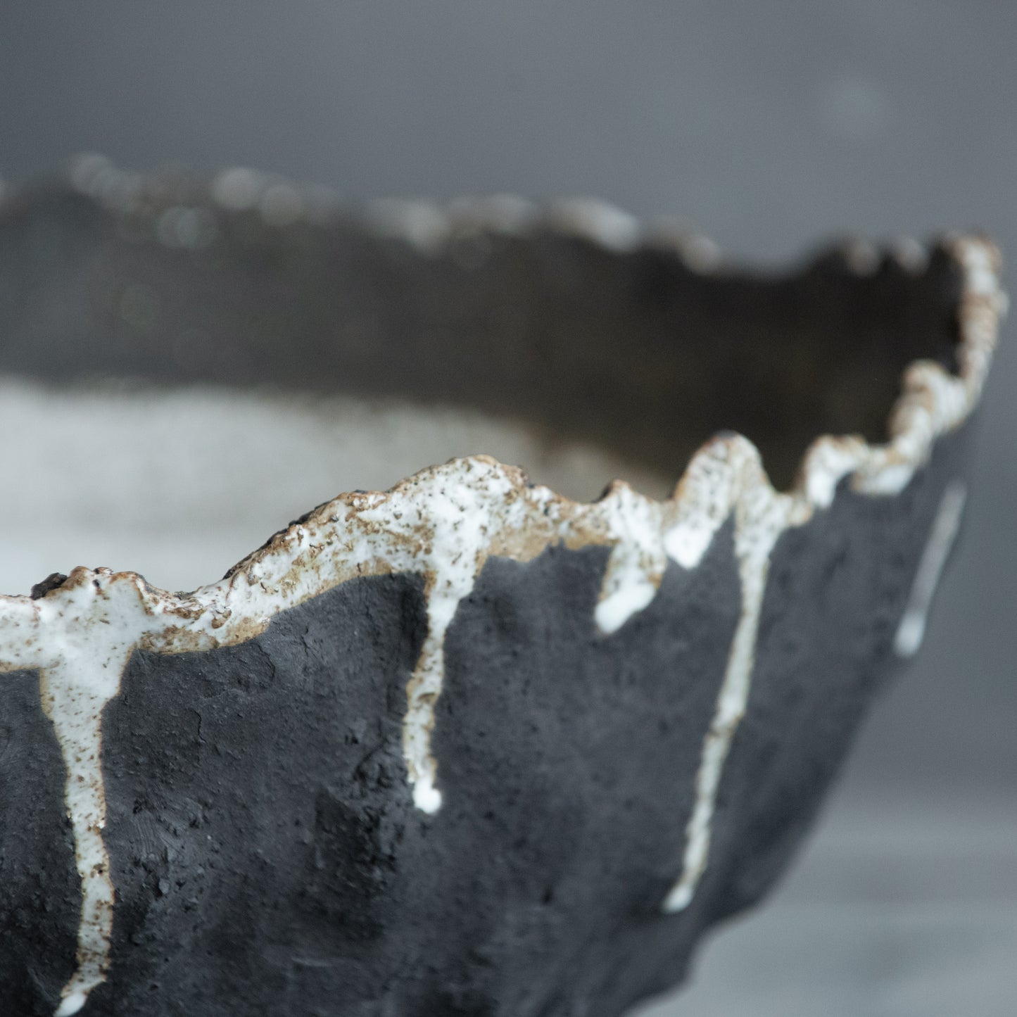 BIG huge ceramic FRUIT BOWL vase in black and white, wabi sabi style, pedestal bowl, interior bowl, minimal design bowl, handmade stoneware