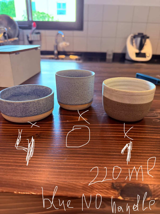 3 x small bowls and 2 x 220ml cups in light blue colors
