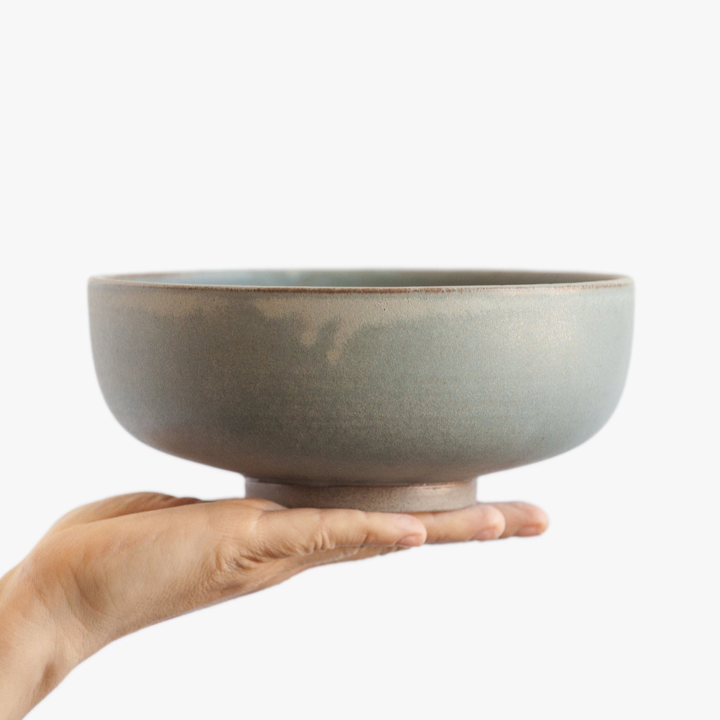 a set of 12 x 35oz bowls, 12 x 8"plates, 12 x 10.6"plates, 12 x 10oz cups