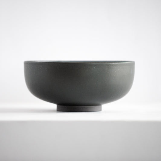 ramen or mixing bowl in total black