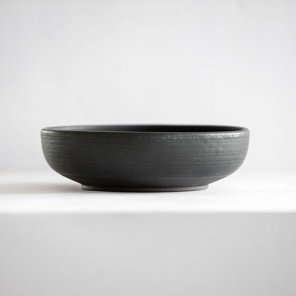 pasta bowl in total black