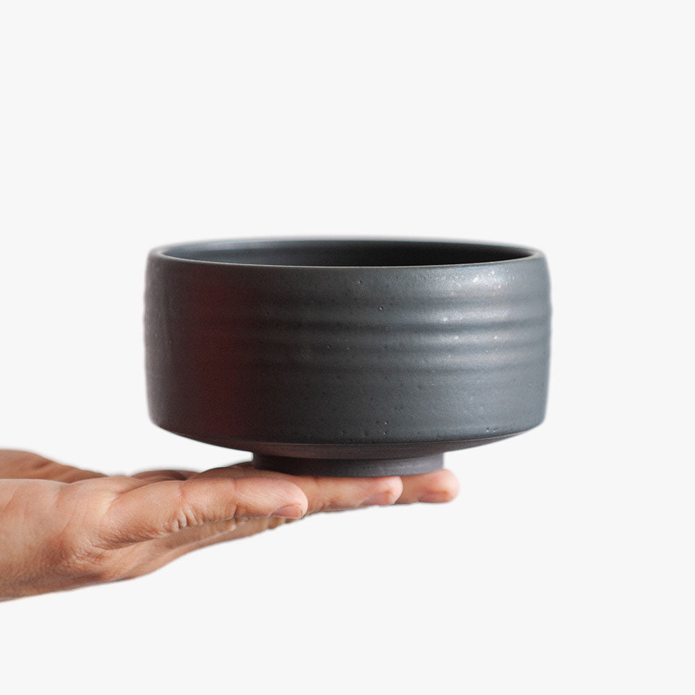 matcha tea bowl in total black